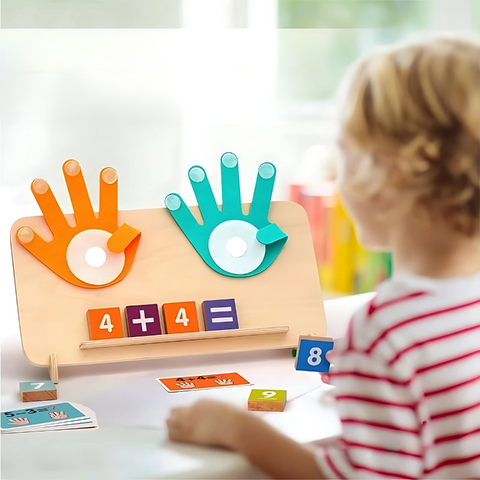 Interaktives Montessori Mathe-Fingerspiel für effektives Lernen
