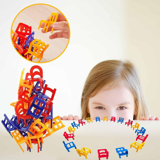Freier Montessori-Stuhl zum Stapeln und Spielen für kreative Lernmomente