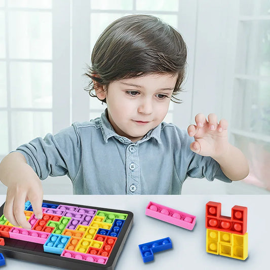 Buntes Tetris Kinderspiel für kreativen Spielspaß