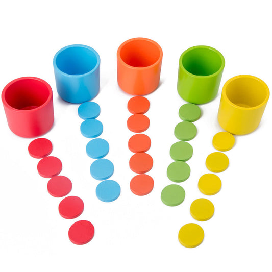 Set de jeu Montessori avec gobelets empilables pour un apprentissage ludique