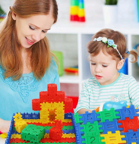 Mathematische Montessori-Bausteine für spielerisches Lernen und kreative Entdeckung